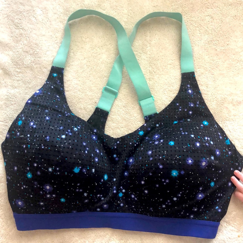 Victoria’s Secret cross-back sports bra, 34DD